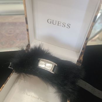 Deja Vu Carmel - 90's Guess w/fur - Used, Vintage & Consignment Near Me - Pacific grove, California