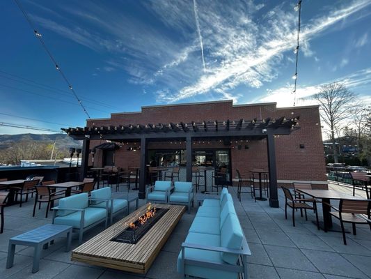 Hell or High Water Restaurant & Bar by null