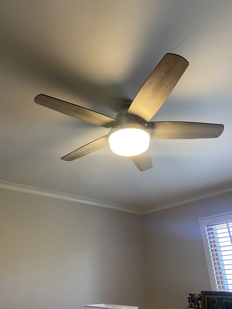 Slide of All Starz Electrical
