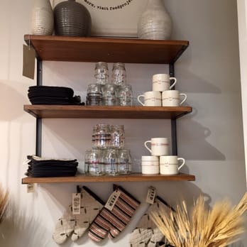 west elm - FEED display - Furniture Stores Near Me - New Orleans, Louisiana west elm - FEED display - Furniture Stores Near Me - New Orleans, Louisiana