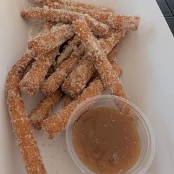 Chef's Custom Cuisine - Funnel cake fries