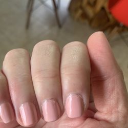 T Nails Spa - Manicure I just came home with courtesy of Jennifer, who kept saying I should pay more and get gel. I don't think that's the problem here.