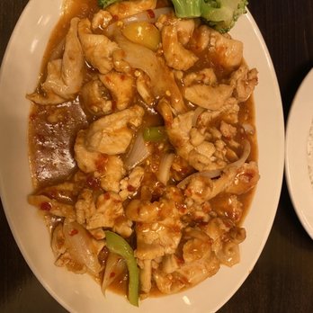 Saigon Noodles & Grill - Chicken Curry - Vietnamese Near Me - Arlington, Virginia Saigon Noodles & Grill - Chicken Curry - Vietnamese Near Me - Arlington, Virginia