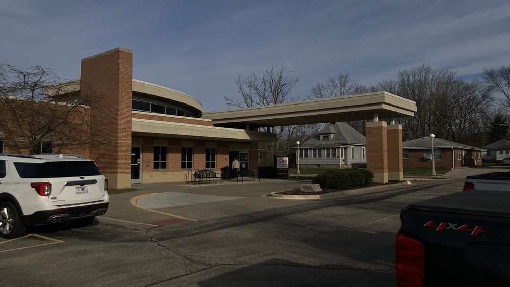 CARLE NEUROSCIENCE INSTITUTE Updated August 2024 610 N Lincoln Ave, Urbana, Illinois Spine