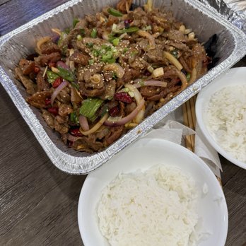 General Pot - Beef dry pot with large intestine and beef tendon - Chinese Near Me - Fremont, California