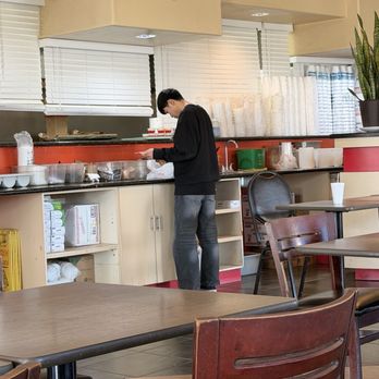 Hot Wok Restaurant - Sick server coughing on utensils and condiments - Chinese Near Me - Tucson, Arizona Hot Wok Restaurant - Sick server coughing on utensils and condiments - Chinese Near Me - Tucson, Arizona