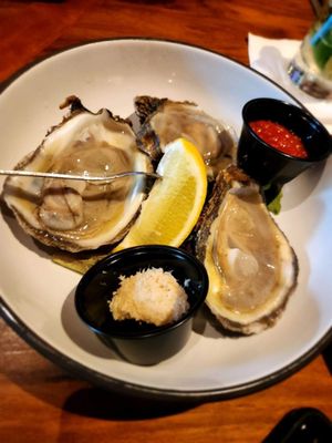 Clear Sky on Cleveland by null