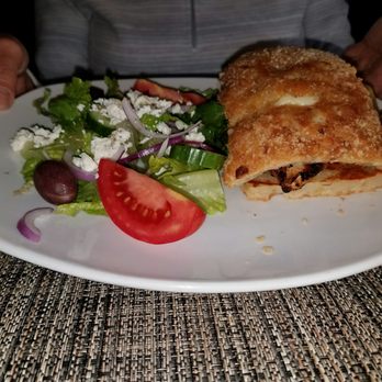 Ovelia - Chicken sandwich with salad - Greek Near Me - Astoria, New York Ovelia - Chicken sandwich with salad - Greek Near Me - Astoria, New York