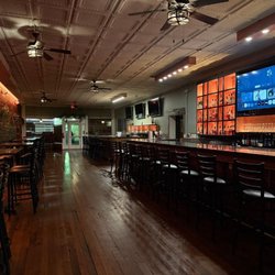 Main & Mill Oyster Bar & Tavern