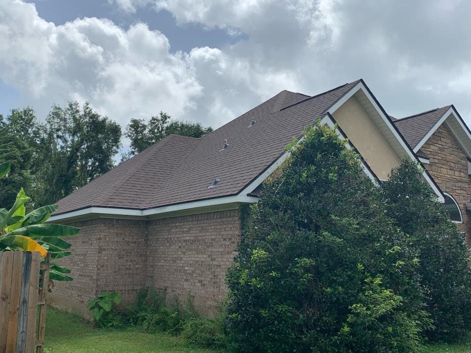 Slide of Roofs Unlimited