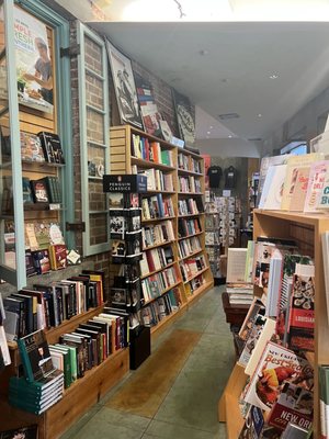 Octavia Books by null