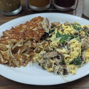 Nat's Early Bite Coffee Shop - #1 Large Scramble - Diners Near Me - Sherman Oaks, California