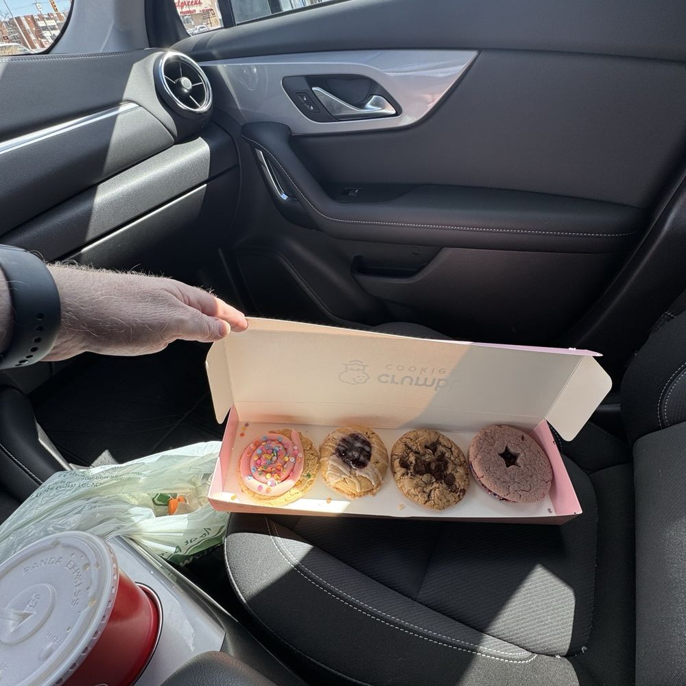 Crumbl - Royal Oak - Bakeries Near Me - Royal Oak, Michigan Crumbl - Royal Oak - Bakeries Near Me - Royal Oak, Michigan