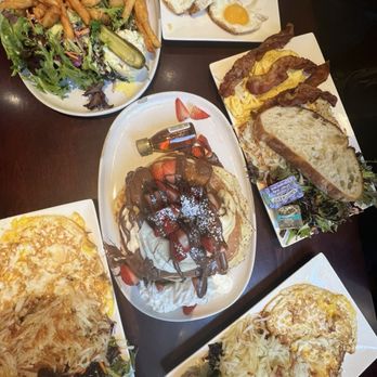 Brooklyn Diner USA - Pancakes - Double Fried Chicken Sandwich Eggs Bene with Bacon Egg Cream - Diners Near Me - New York, New York Brooklyn Diner USA - Pancakes - Double Fried Chicken Sandwich Eggs Bene with Bacon Egg Cream - Diners Near Me - New York, New York