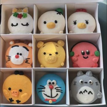 Daan Go Cake Lab - Desserts Near Me - Toronto, Ontario