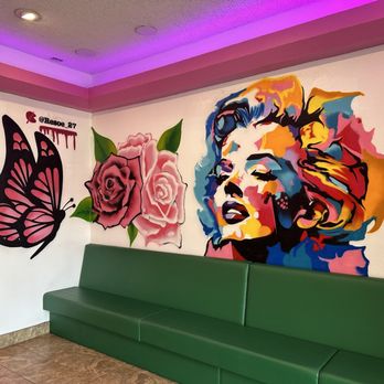 Madres Brunch - Breakfast & Brunch Near Me - Placentia, California