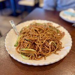 Fried Noodles Shanghai Style