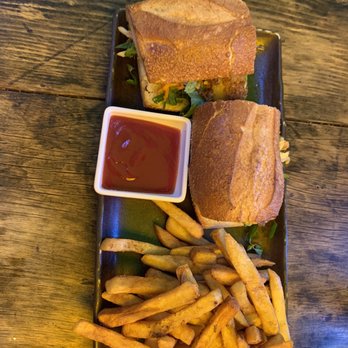 Bricolage - Beer-Battered Shrimp Banh mi - Vietnamese Near Me - Brooklyn, New York Bricolage - Beer-Battered Shrimp Banh mi - Vietnamese Near Me - Brooklyn, New York
