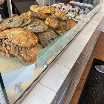 Broken Tart - Everything is fresh - Bakeries Near Me - Oak Park, Illinois Broken Tart - Everything is fresh - Bakeries Near Me - Oak Park, Illinois