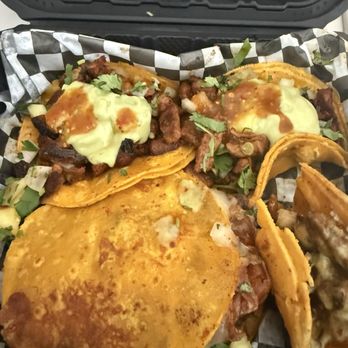 Tacos El Vampiro - Tacos Al pastor and vampiro - Mexican Near Me - Sylmar, California Tacos El Vampiro - Tacos Al pastor and vampiro - Mexican Near Me - Sylmar, California