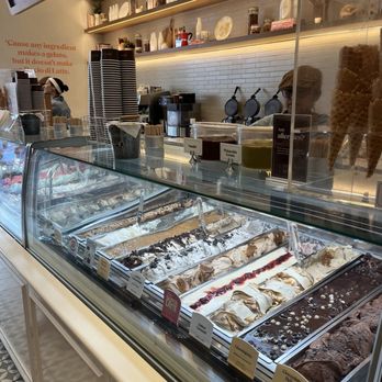 Bacio Di Latte - Ice Cream & Frozen Yogurt Near Me - San Jose, California