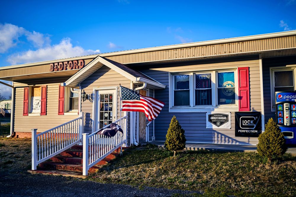 BEDFORD PAWN & GUNS 25 Photos 2125 W Lynchburg Salem Tpk, Bedford