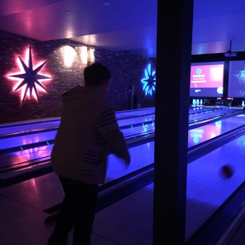 Lucky Strike Orange - Bowling Near Me - Orange, California