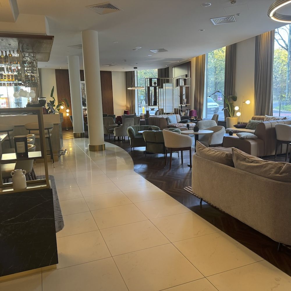 Radisson Blu Hotel - Beautiful trendy hotel - Hotels Near Me - Kraków, Massachusetts