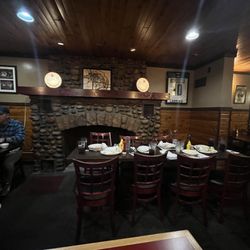 Carmen's Bar & Restaurant - Inside