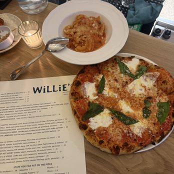 Willies - Margherita pizza and Ceste di Gallo à la Vodka - Pizza Near Me - Boston, Massachusetts