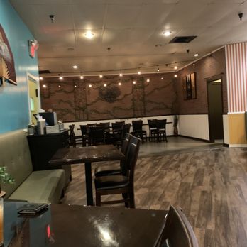 29 Pad Thai - Inside is large with lots of tables - Thai Near Me - Springfield, Virginia