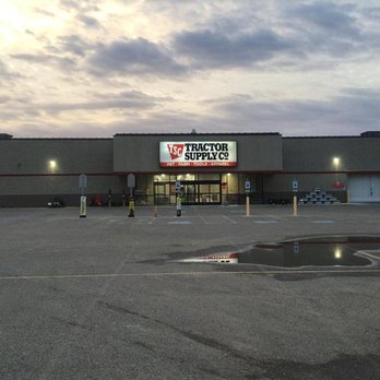 Tractor Supply - Livestock Feed & Supply Near Me - Levelland, Texas Tractor Supply - Livestock Feed & Supply Near Me - Levelland, Texas