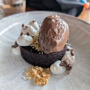 Virtue Restaurant - Chocolate cake - Southern Near Me - Chicago, Illinois