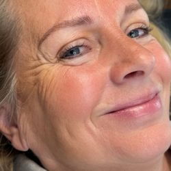 Andrea Cook - BeautyHaven