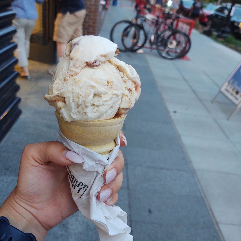 Kilwins - Ice Cream & Frozen Yogurt Near Me - Washington, DC, District of Columbia Kilwins - Ice Cream & Frozen Yogurt Near Me - Washington, DC, District of Columbia