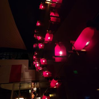 Amélie - The wall - Wine Bars Near Me - San Francisco, California