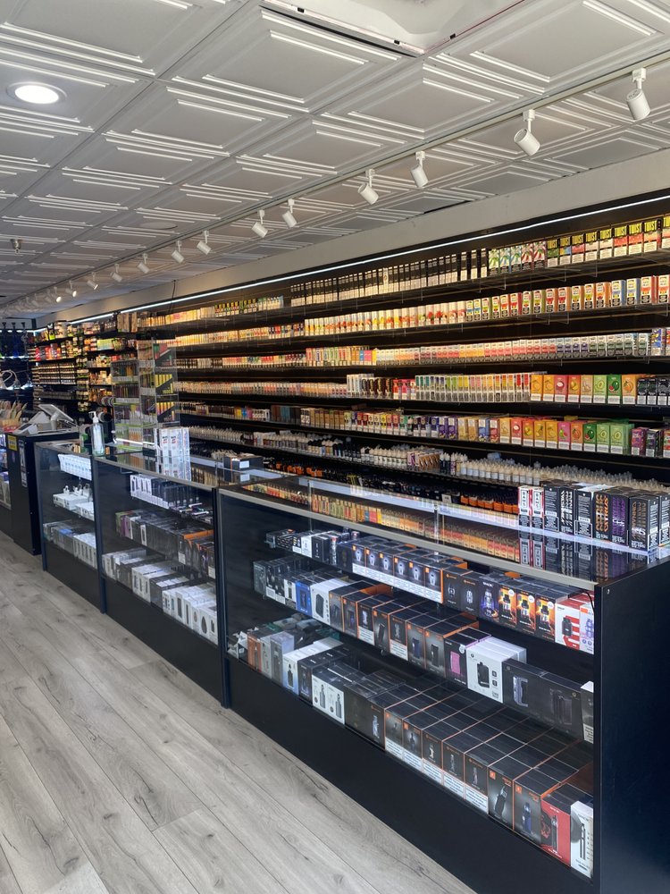 Smoking Section Smoke Shop - San Diego, CA Smoke Shops | Cannapages