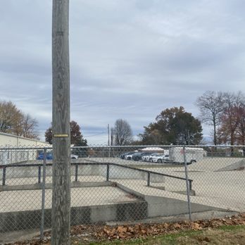 Hillview Skatepark - Playgrounds Near Me - Louisville, Kentucky Hillview Skatepark - Playgrounds Near Me - Louisville, Kentucky
