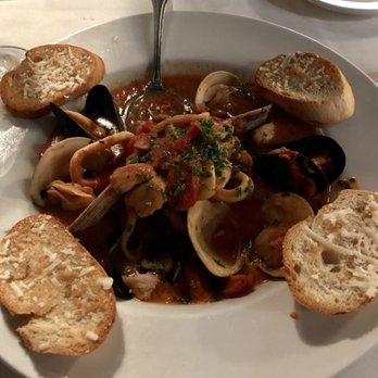Ocean Grill & Bar - Seafood Cioppino - Seafood Near Me - Key West, Florida Ocean Grill & Bar - Seafood Cioppino - Seafood Near Me - Key West, Florida