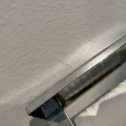 Is this broken or was it installed like this?