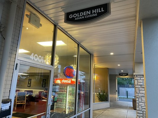 Golden Hill Asian Cuisine by null