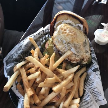 3B's Burgers & Beer - Green Chili w/fried egg - Burgers Near Me - Spring, Texas 3B's Burgers & Beer - Green Chili w/fried egg - Burgers Near Me - Spring, Texas