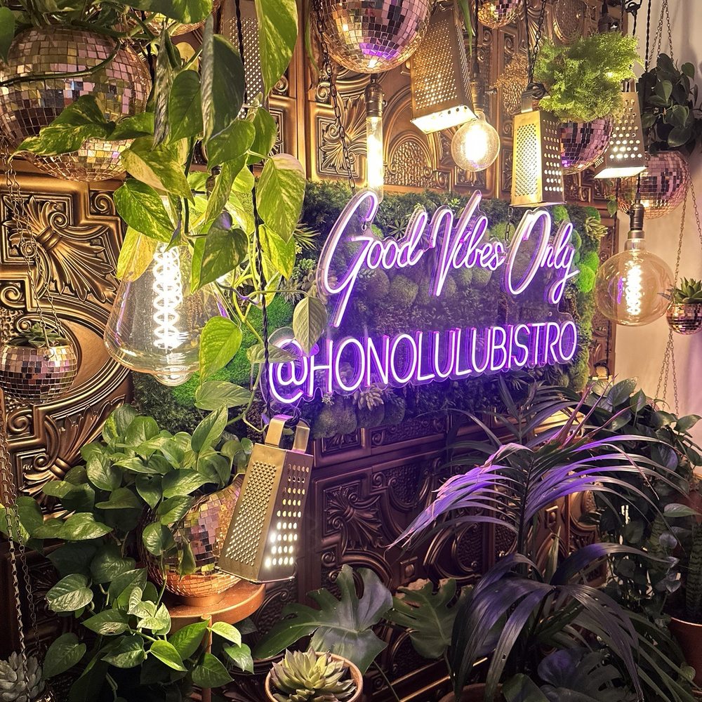 Honolulu Bistro - Love the disco balls - Hawaiian Near Me - Honolulu, Hawaii Honolulu Bistro - Love the disco balls - Hawaiian Near Me - Honolulu, Hawaii