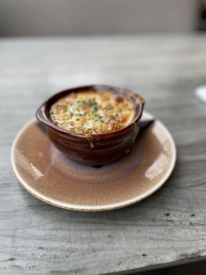 Saint & Second by null