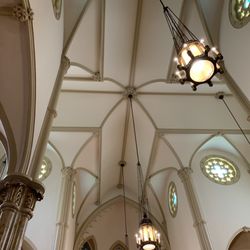 Congregation Mickve Israel - Cross shaped sanctuary due to land gift requirement. History is always best.