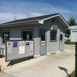 FedEx Express Drop Box - All employees and package pickup customers at this massive distribution facility use this "Guard Shack".