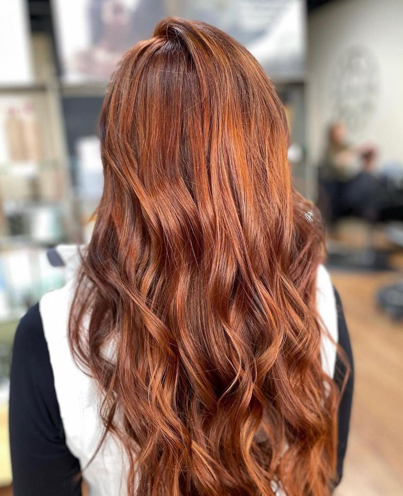 TALKING HEADS SALON Updated August 2024 20 Photos 3000 SE Grimes