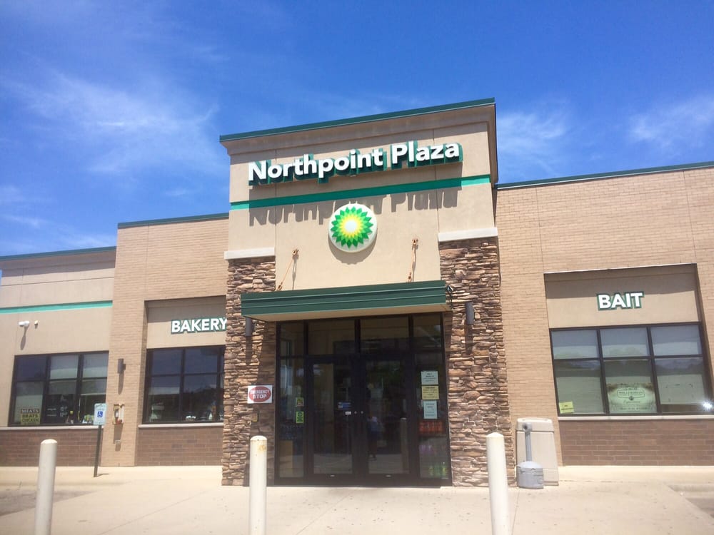 BP NORTHPOINT PLAZA Updated September 2024 W9290 County Rd Cs, Wisconsin Gas
