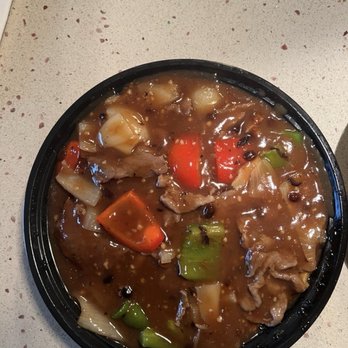 Lagoon Chinese Restaurant - Beef Chow Fun with Black Bean Sauce - Chinese Near Me - Honolulu, Hawaii Lagoon Chinese Restaurant - Beef Chow Fun with Black Bean Sauce - Chinese Near Me - Honolulu, Hawaii