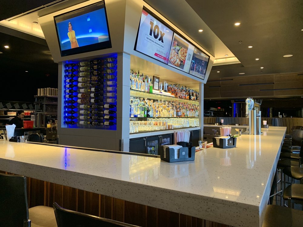Studio Movie Grill